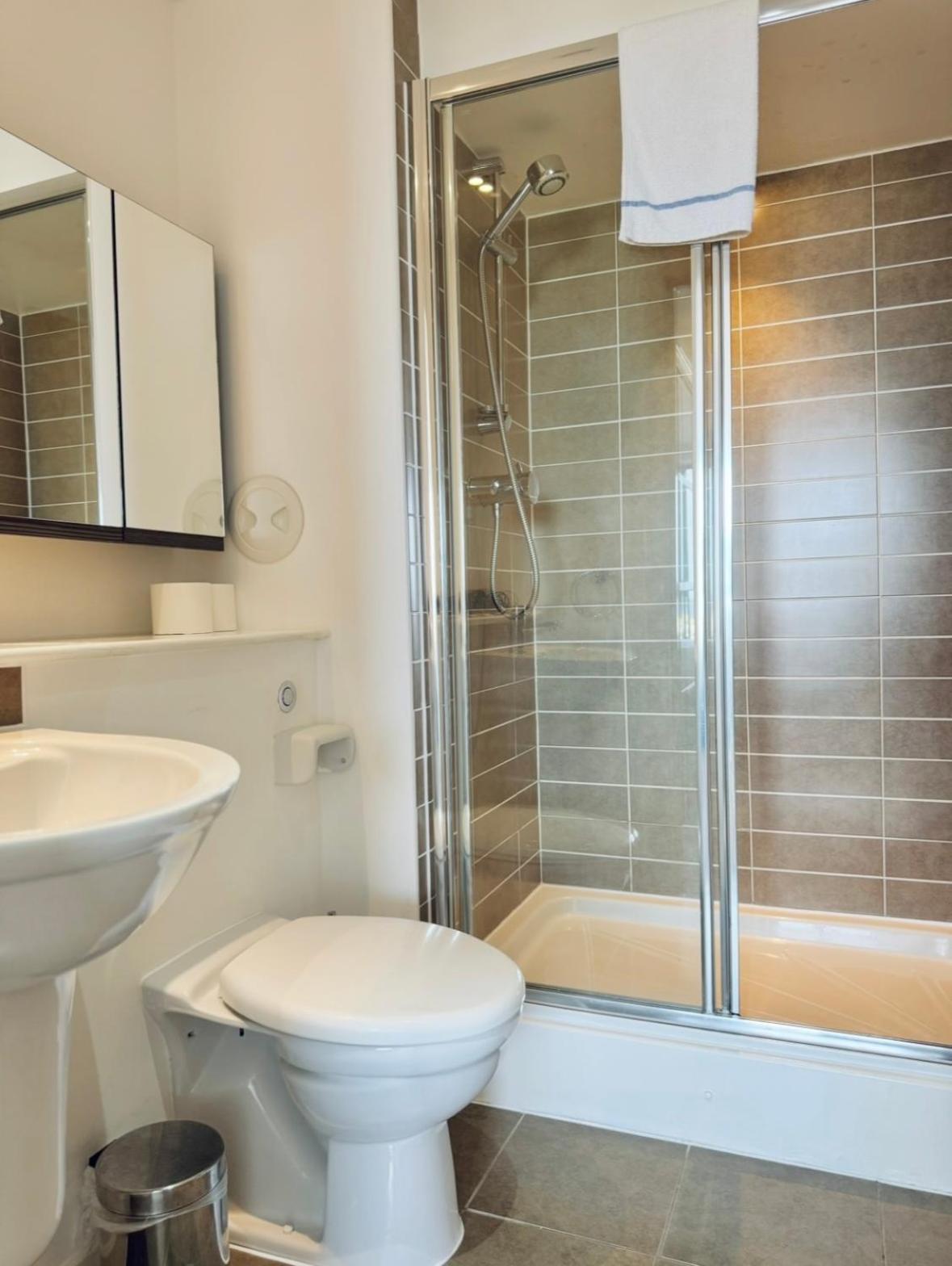 Modern Two Bedroom Apartments Edimburgo Esterno foto