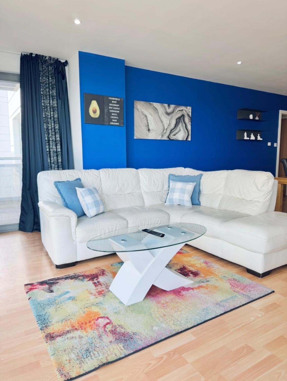 Modern Two Bedroom Apartments Edimburgo Esterno foto